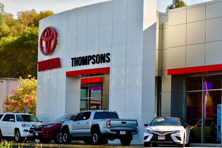 entrance to thompsons toyota in placerville ca