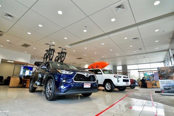 inside thompsons toyota placerville